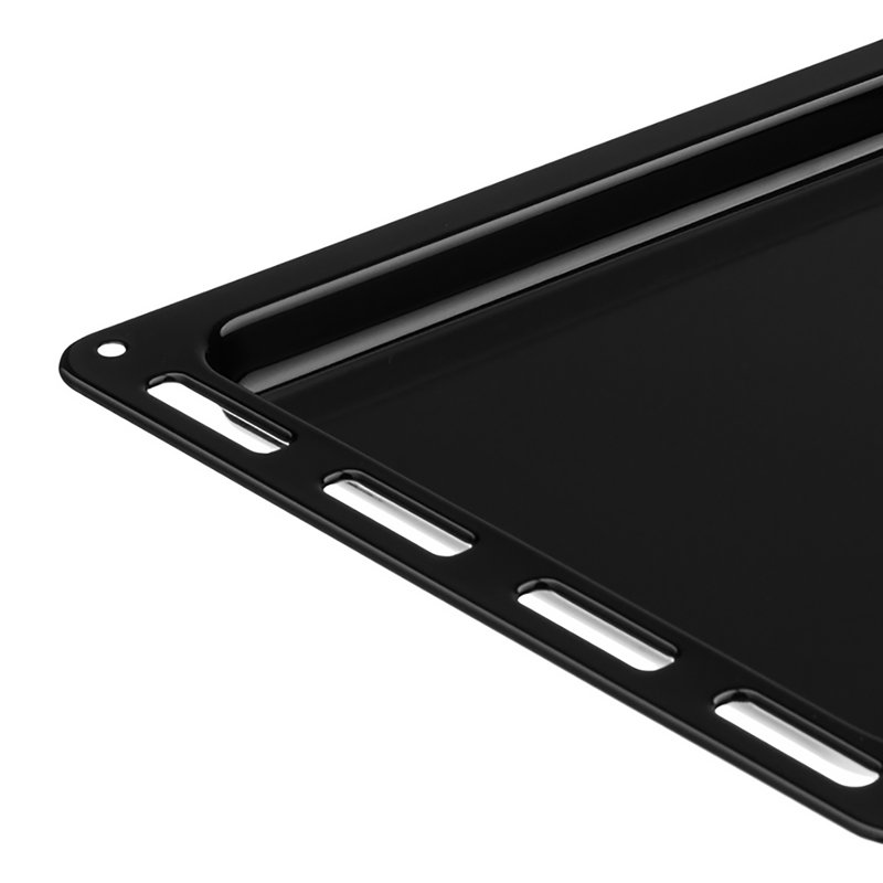 Poêle à griller noire compatible avec un four mural simple de 24 po Empava