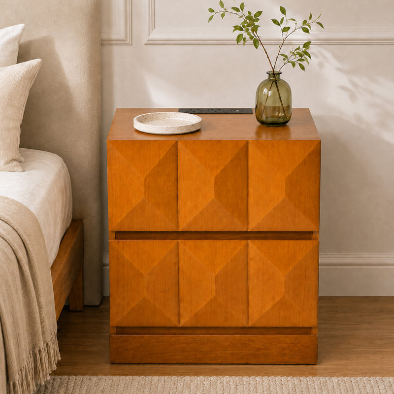 Table de chevet de 21,65 po de large avec station de charge, 2 tiroirs de rangement, table de chevet en bois naturel pour la chambre à coucher