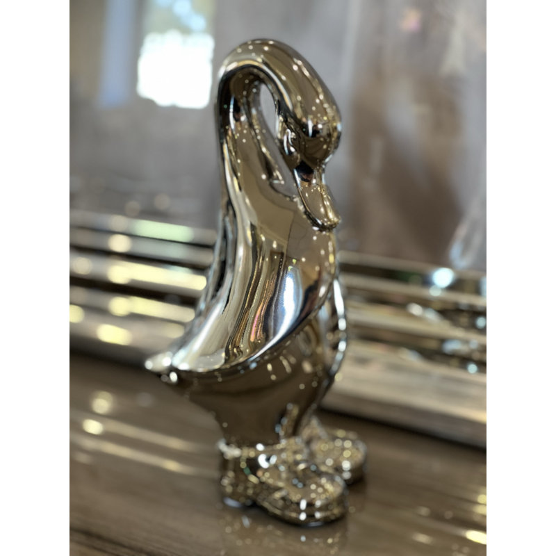 Haris Hand Finishing Ceramic / Porcelain Figurine / Sculpture Decorative Object