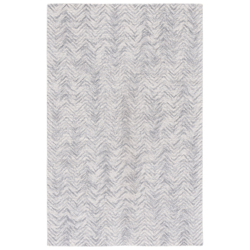 Jaylean Hand Tufted Wool/Cotton Chevron Rug in Silver, Rectangle 4' x 6'