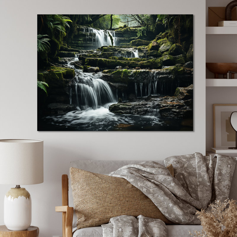 Waterfall Natures Symphony sur toile, H 34 po x l 44 po x P 1,5 po, Toile tendue
