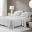 Drap double 4 pièces avec motif de flocons de neige noirs, 100% flanelle de coton, idéal pour les matelas jusqu'à 18 po, adouci par un brossage supérieur, élasticité ajustée, ajustement pré-rétréci, contient un drap plat,