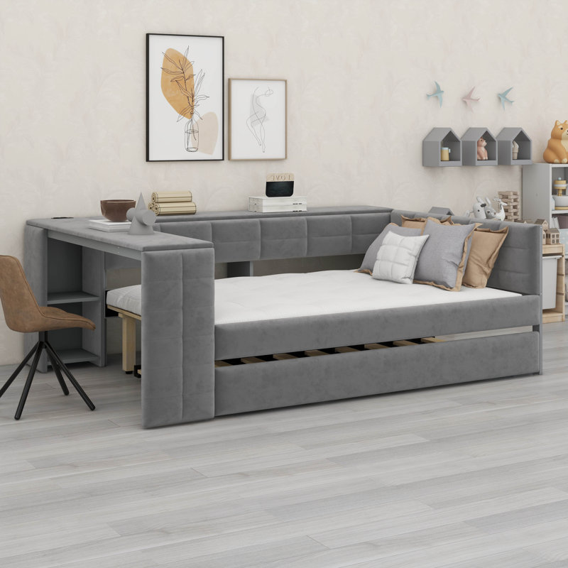 Lit plateforme tapissier pleine grandeur en velours avec tablettes de rangement, bureau intégré, station de charge USB et lit gigogne simple