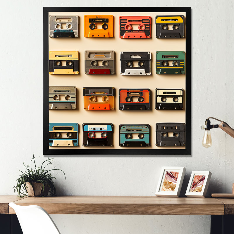 Retro Cassette Tape Collection III - Cassette Tapes Wall Art, Cadre simple noir, H 30 po x l 30 po x P 1,5 po