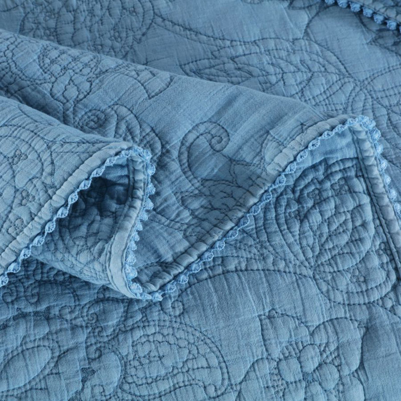 Modern & Contemporary Cotton Quilt, Light Blue, Queen Quilt + 2 Standard Shams