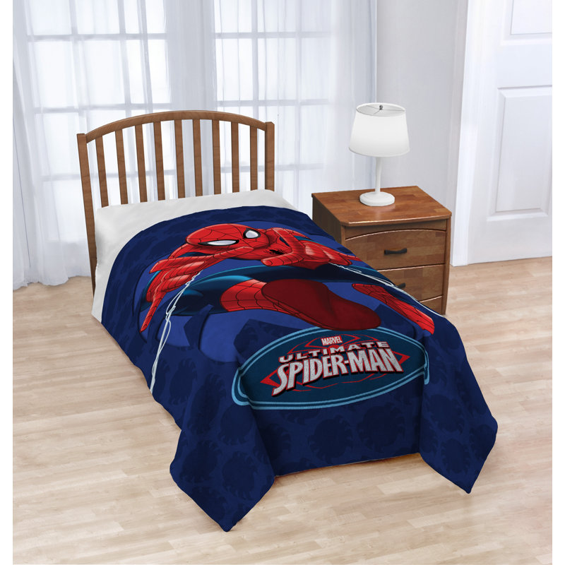Marvel Spiderman Astonish Plush Twin Blanket
