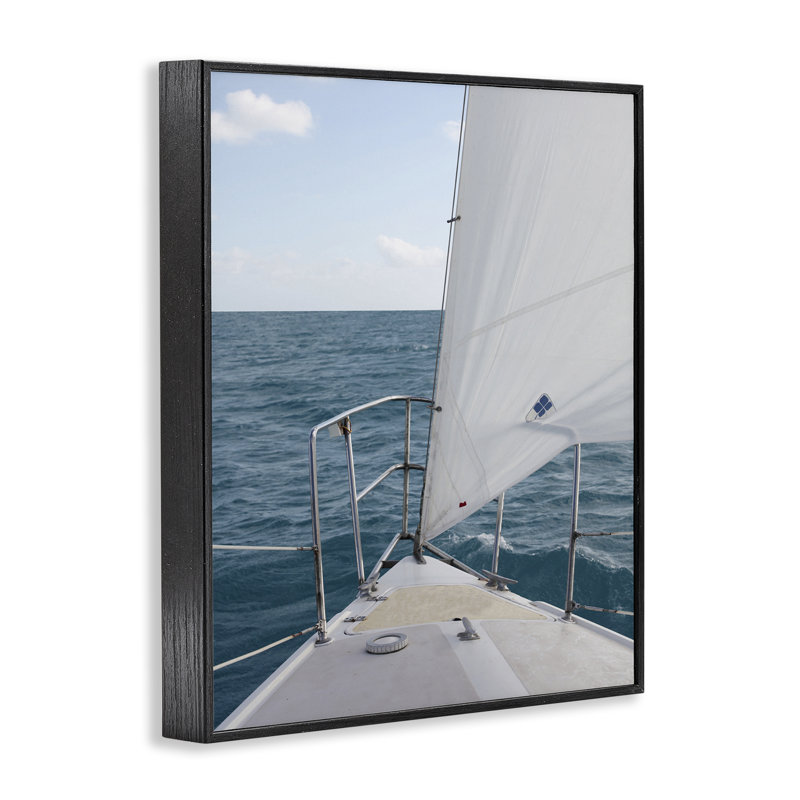 «Ship Bow View», art de la giclée encadrée par Susan Bryant be-948, H 30 po x l 24 po, Giclée encadrée noir minuit