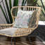 Coussin 18 x 18 Bee Blown-102616734