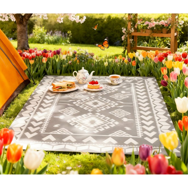 Tapis d'extérieur portatif pour pique-nique et patio, réversible, L 143,7 po x l 107,9 po, gris blanc, polypropylène avec revêtement de protection