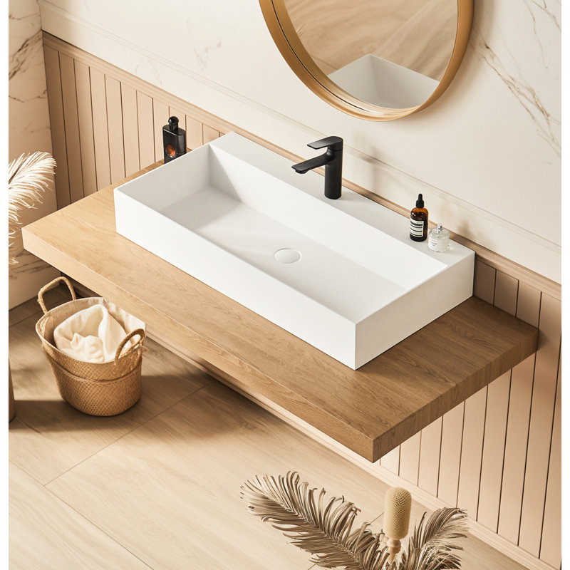 Lavabo de salle de bain mural blanc mat 30 po x 18 po - Spacieux et moderne pour un spa élégant