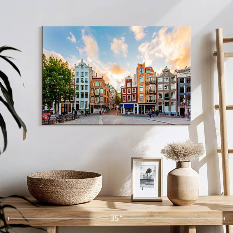 Amazing Amsterdam, H 16 po x l 24 po