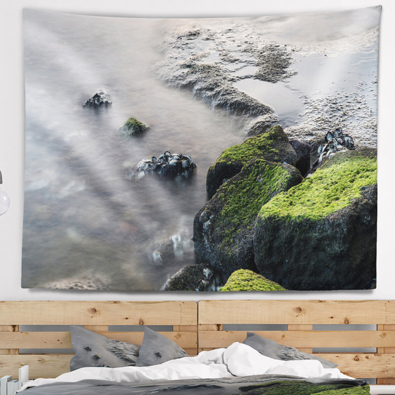 Seashore, roches vertes dans la magnifique tapisserie du littoral de Sydney, H 32 po x l 39 po