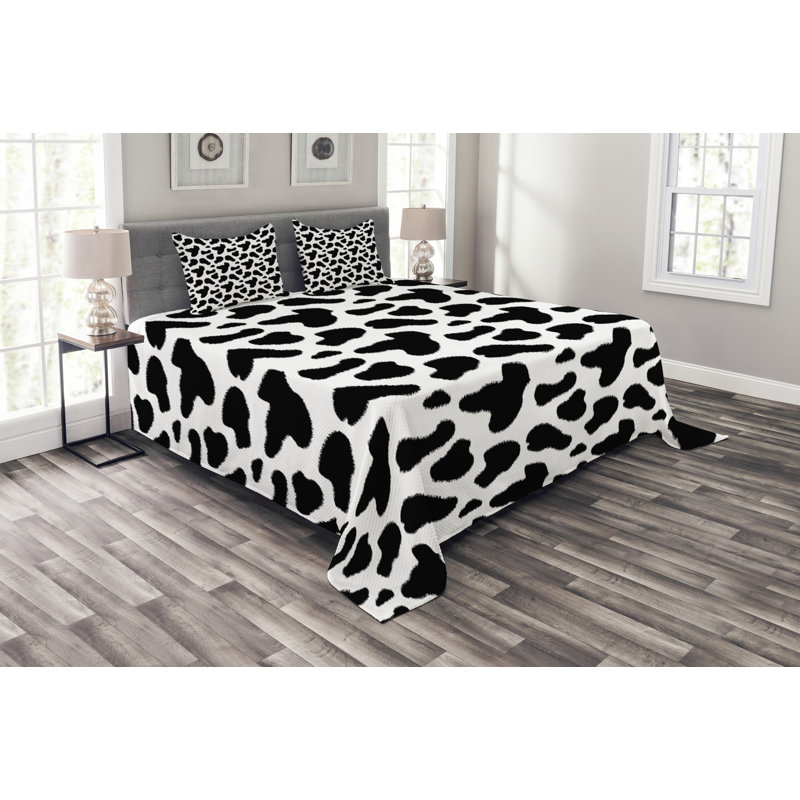Adirah Black/White Microfibre Bedspread Set, 220 x 264 cm