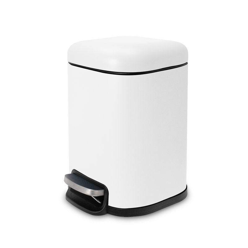 Poubelle à pédale carrée 1,6 gallon Acento Cubo avec couvercle à fermeture douce, seau intérieur amovible et pédale, blanc mat