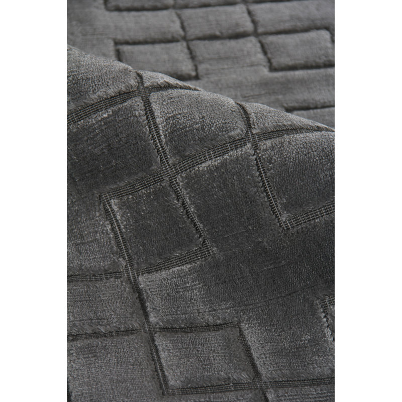 Smooch Geometric Area Rug in Dark Gray, Rectangle 6' x 9'