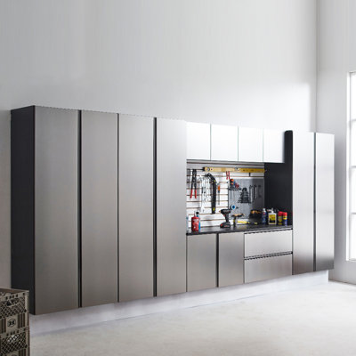 Armoire de garage murale de la série - Gris métallique avec conception à fermeture douce, rangement en profondeur, résistance à l'eau et à la chaleur, et résistance aux rayures, aux taches