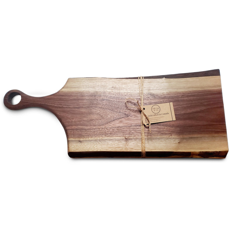 Planche à pain et plateau de service en bois de noyer Off Cut & Co.