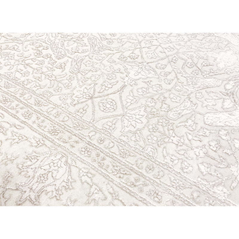 Tapis crème de haute qualité noué à la main
