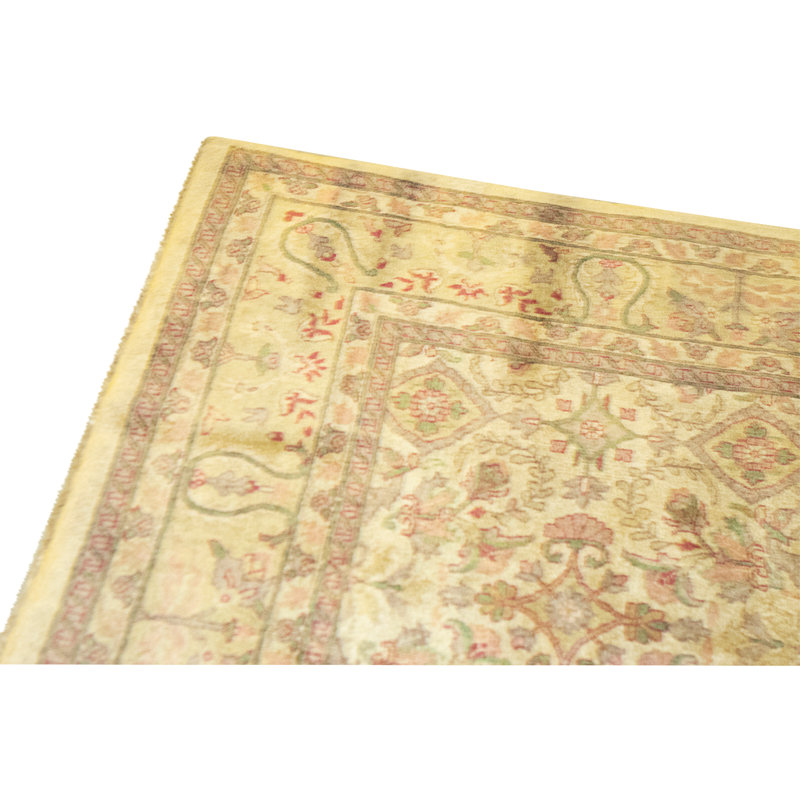 High-Quality Hand-Knotted Gold And Gold Area Rug