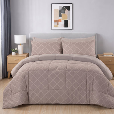3-Piece Double/Queen Comforter Set - Grey and White Geometric Print, Ultra-Soft All-Season Microfiber Bedding with 2 Shams
