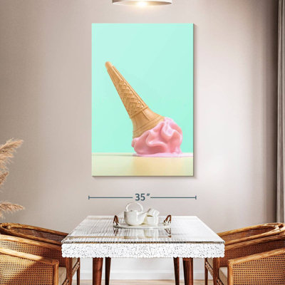 Yarlin Ice Cream Cone Spill