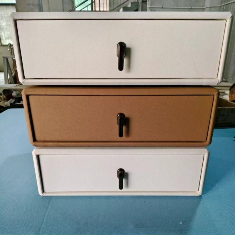 Table de chevet rotative trois couches, Crème