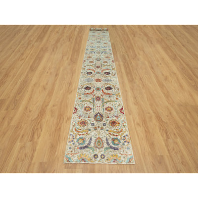 2'7"x18' Hand Knotted Wool and Silk Sickle Design Rug D39B274EE49E47CE94DDD7E240CF42AB