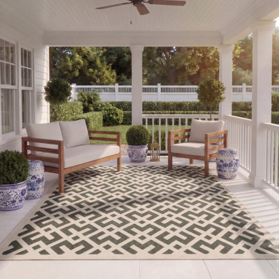 Arneshia Geometric Black/Beige Indoor/Outdoor Area Rug