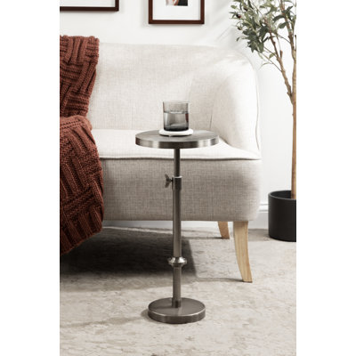 Hansjochen End Table