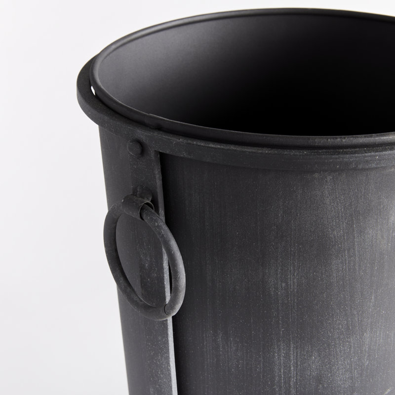 Oberon Planter Medium, 13" H x 13" W x 13" D