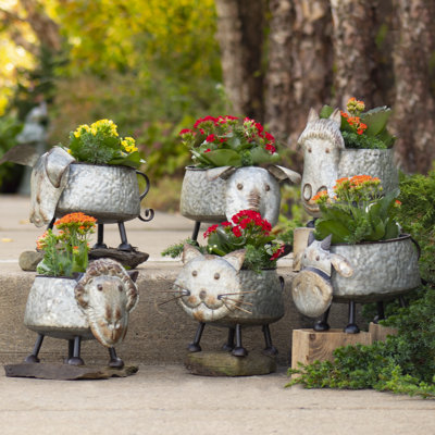 Metal Statue Planter
