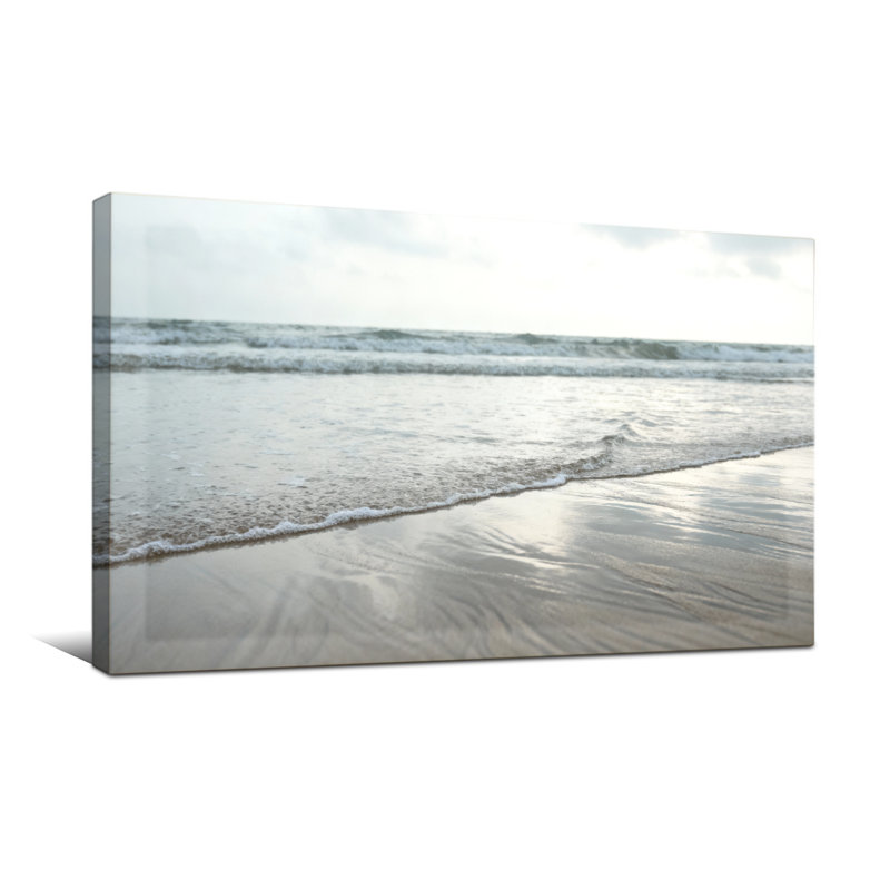 Nautique et plage, vagues de l'océan, plage douce, coucher de soleil, reflet du sable, H 16 po x l 32 po
