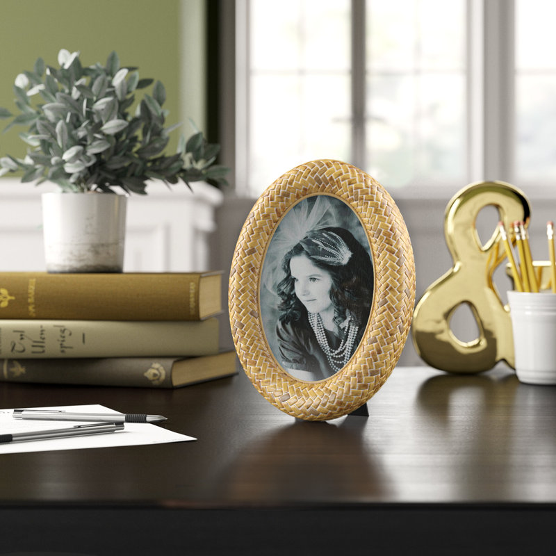 Linnea Brown Oval Single Picture Frame