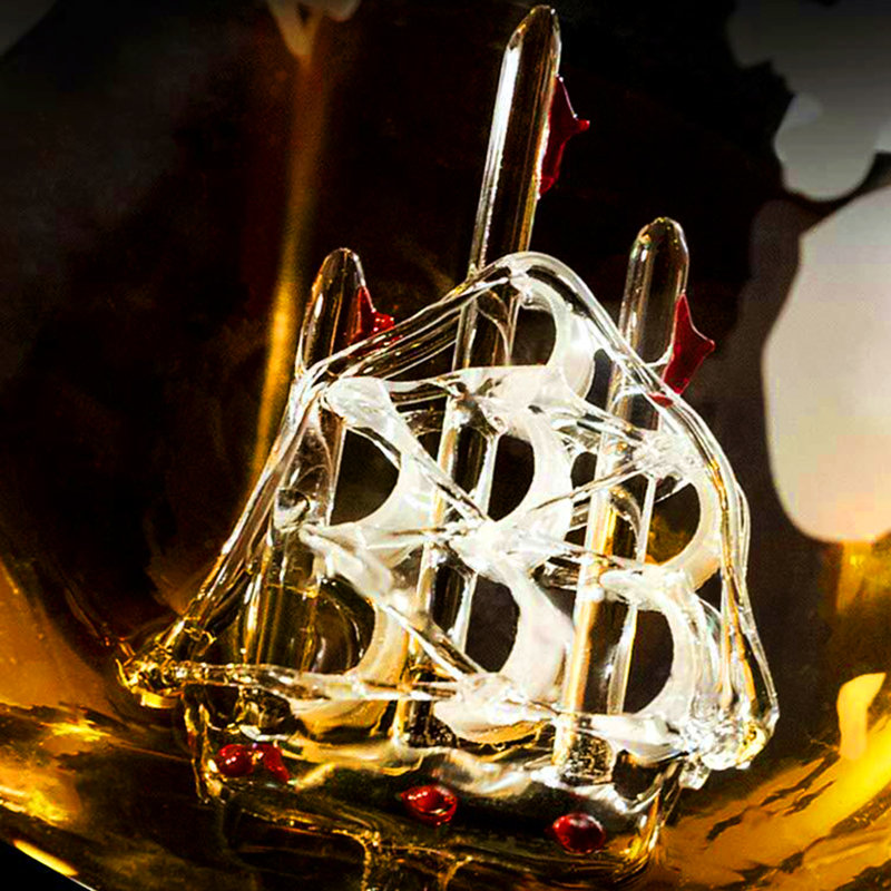 Glass 5 - Piece Whiskey Decanter Set
