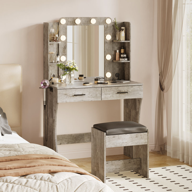 Jaeli Vanity, Gray