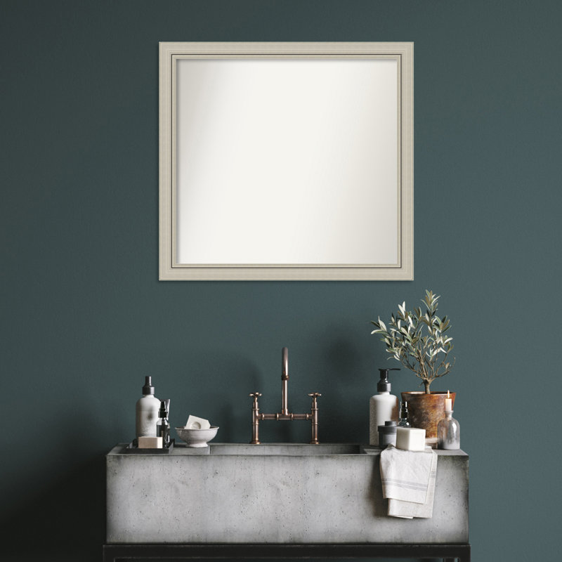 Miroir d'appoint Shaletha, Rectangle, 29,75 po x 31,75 po