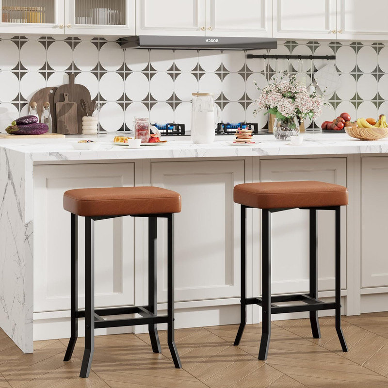Ensemble de 4 tabourets de bar 24,6 po - Similicuir, pieds irréguliers, tabourets de comptoir compacts pour petits espaces, 4