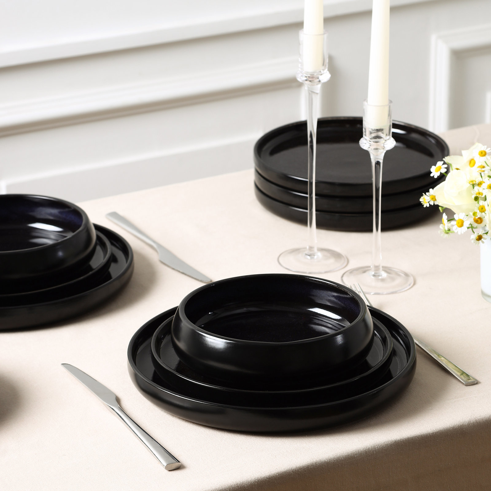 Lagoon Stoneware Dinnerware Set, Black