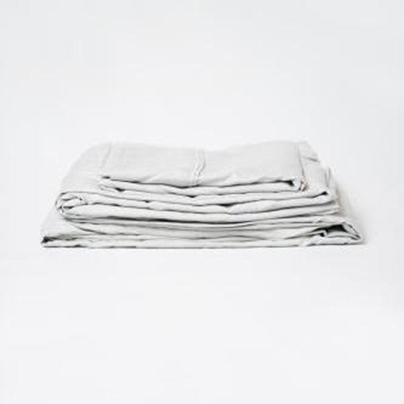 soft and skin-friendly 4-Piece Rayon From Bamboo Sheet Set, King Sheet Set  with 2 Pillowcases, Pewter