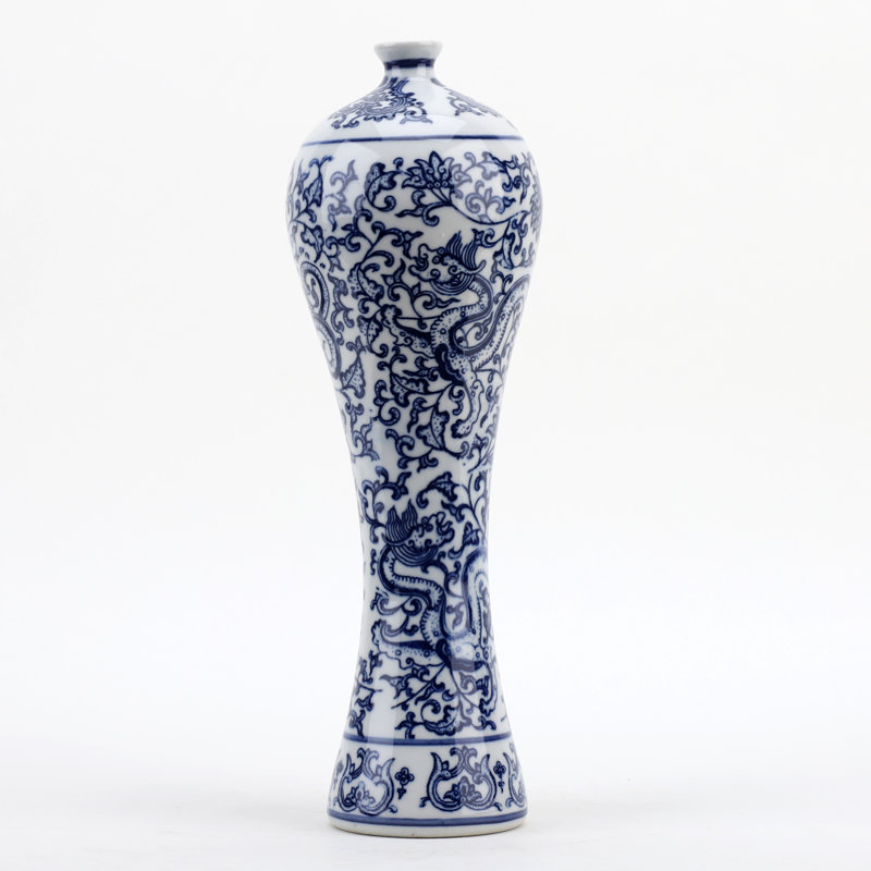 Porcelain Vase Dragon