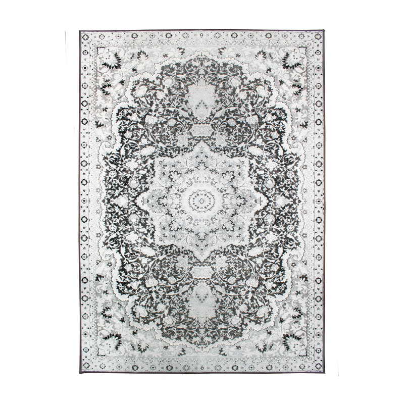 Gray Washable Synthetic 5' x 7' Rectangular Rug
