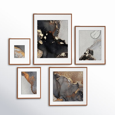 Capullo Wood Picture Frame - Set of 5 with Mat