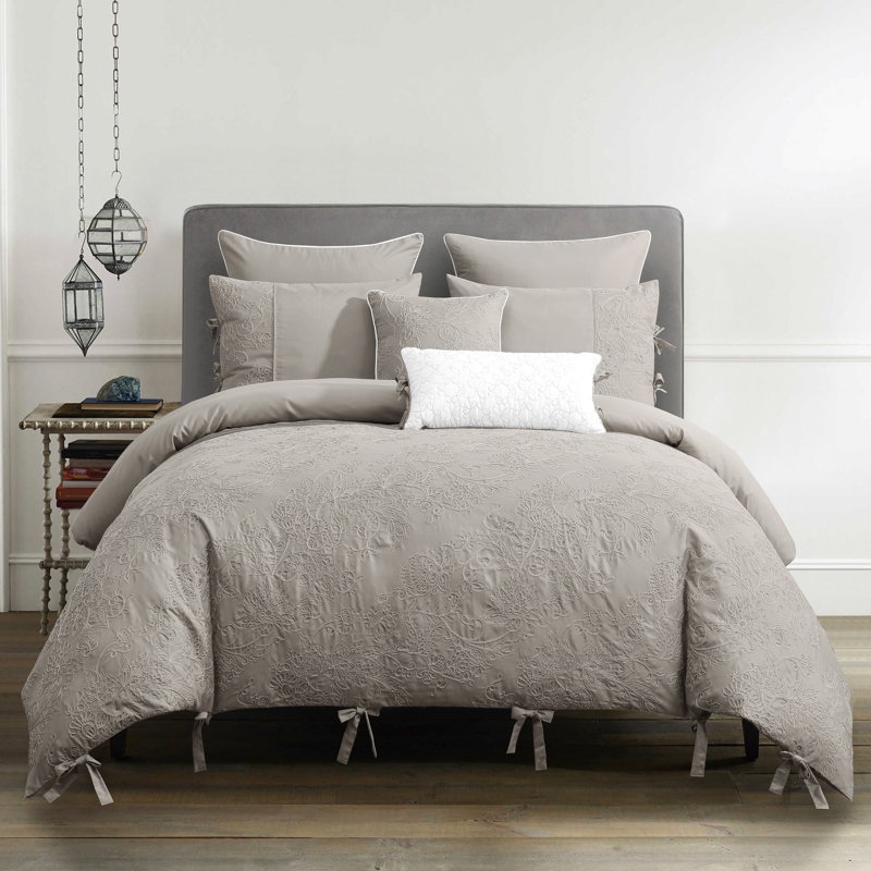 Pecola Channel Floral Comforter, King Comforter + 6 Additional pieces