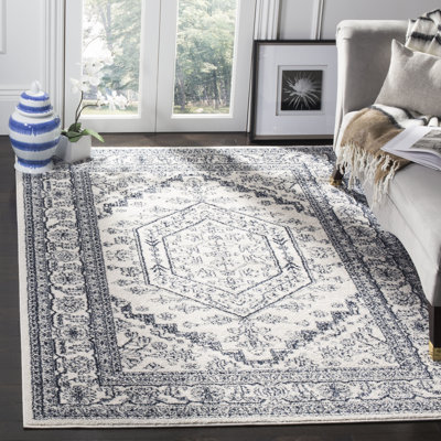 Stromsburg Oriental Area Rug