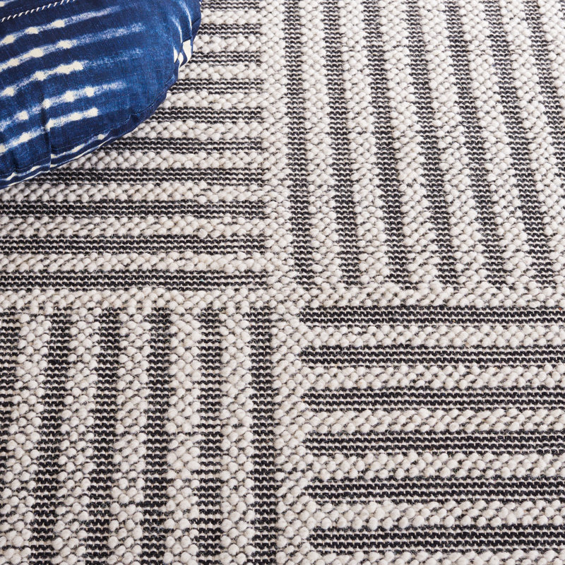Egremont Hand Woven Wool/Cotton Striped Rug in Ivory/Black, Rectangle 3' x 5'