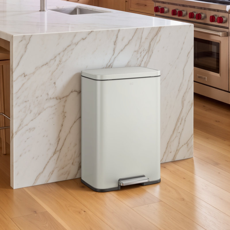 Poubelle à pédale 50 litres / 13,2 gallons EKO Madison, Gris mat