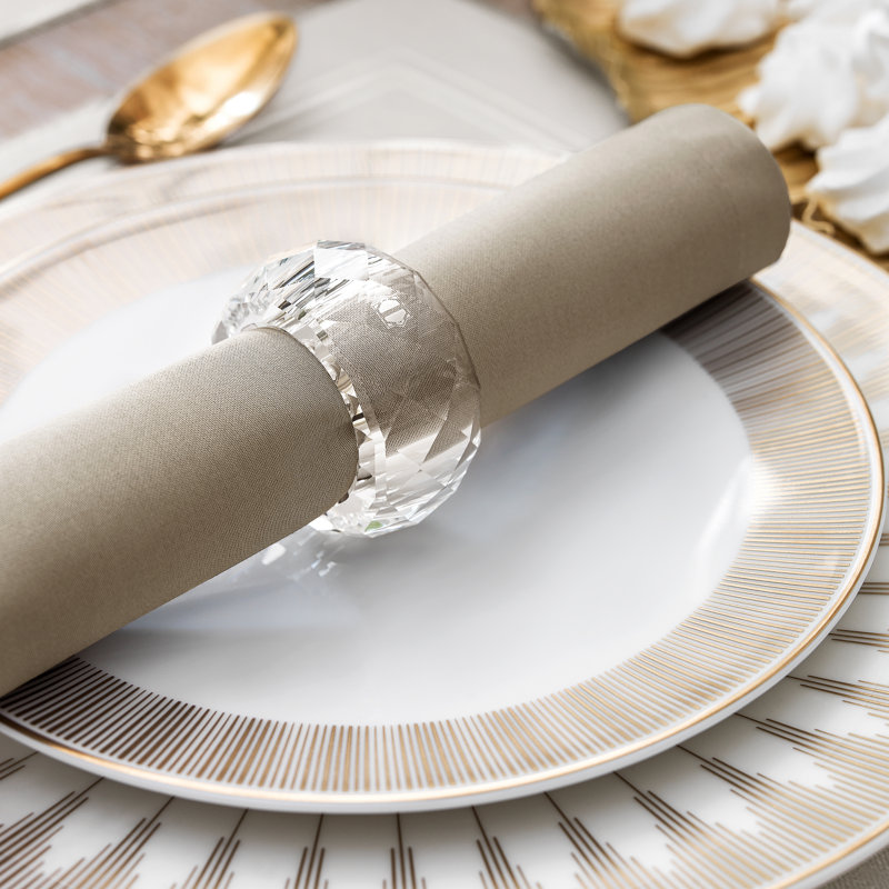 William Round Napkin Ring Set
