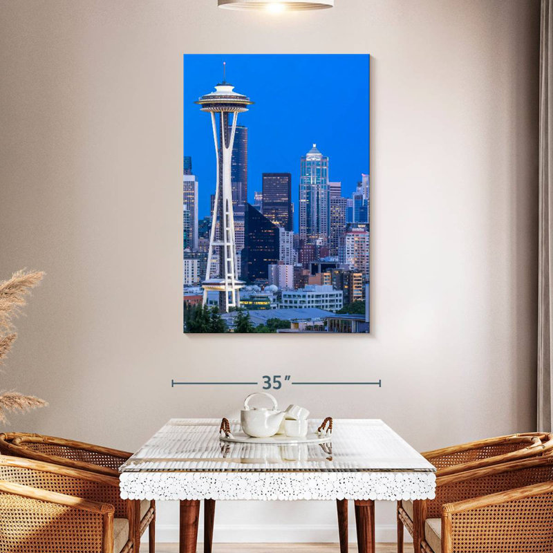 Aime Seattle Blue Hour, H 48 po x l 32 po