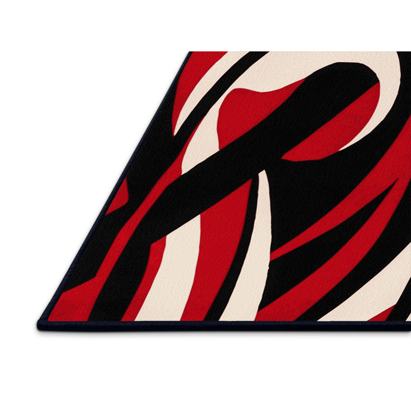 Sinister Edge Rug, Round 8'