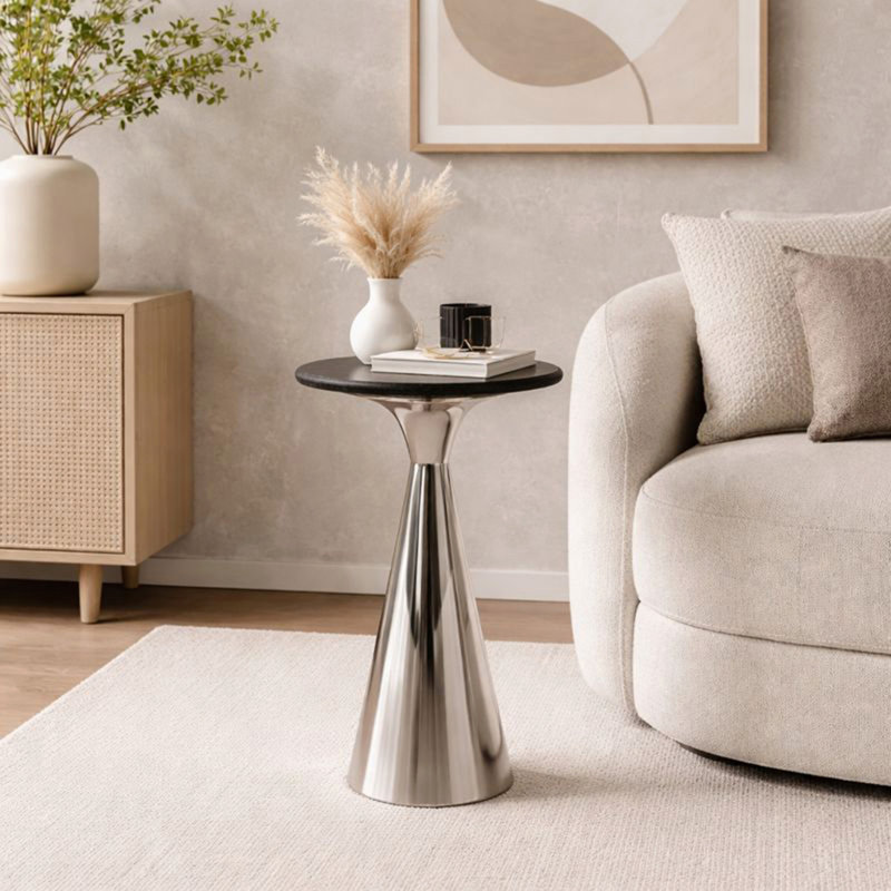 Table d'appoint argentée avec plateau en marbre noir et table d'appoint moderne avec base en métal pour salon 12 x 12 x 25,5 po